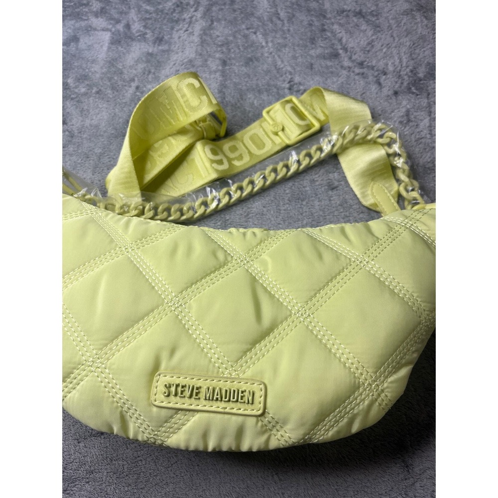 New STEVE MADDEN Neon Yellow Quilted Crossbody Handbag / Slingbag‎ - Picture 2 of 10